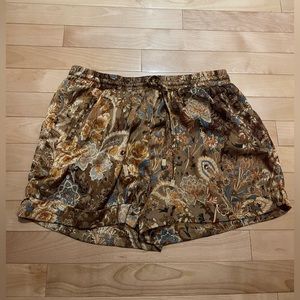 🌟3 for 30$🌟 Satin shorts